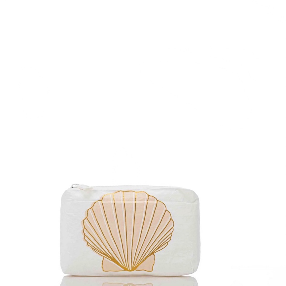 Aloha Collection Mini Sunrise Pouch in Crème (NWT)